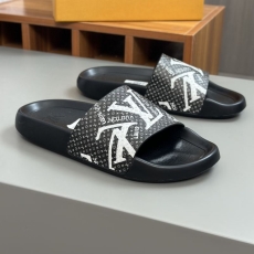 Louis Vuitton Slippers